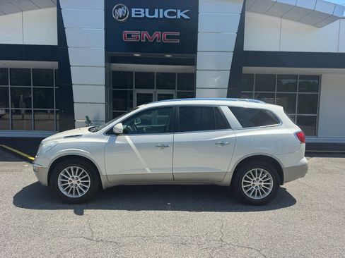 Used 2012 Buick Enclave Leather w/ Trailering Provision Package FWD image 2