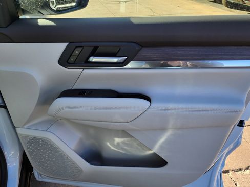 New 2026 GMC Terrain Denali image 38