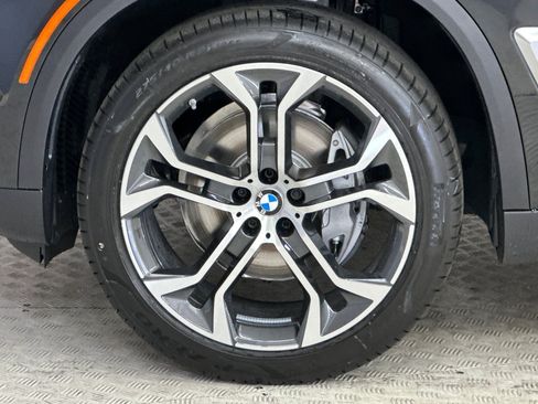 Used 2026 BMW X5 sDrive40i RWD image 12