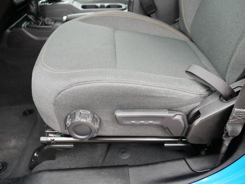 Used 2024 Jeep Wrangler Sport S image 20