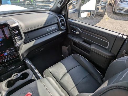 New 2025 RAM 2500 Laramie RWD image 17