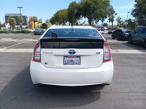 Used 2012 Toyota Prius Two FWD image 7