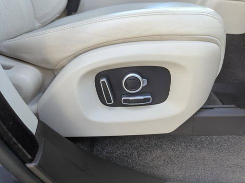 Used 2016 Land Rover Range Rover Supercharged image 38