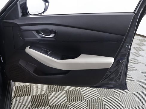 Used 2025 Honda Accord LX image 18