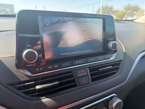 Certified 2022 Nissan Altima 2.5 S image 16