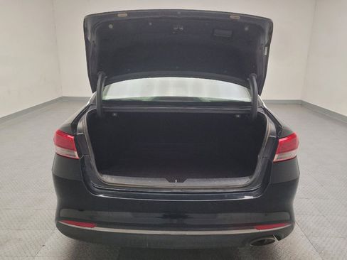 Used 2017 Kia Optima LX FWD image 29