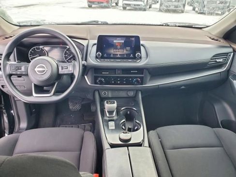Used 2023 Nissan Rogue S image 12