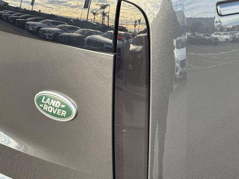 Certified 2023 Land Rover Range Rover SE image 34