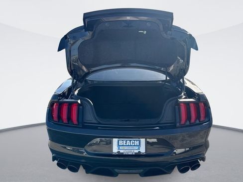 Used 2022 Ford Mustang Shelby GT500 w/ Technology Package RWD image 25