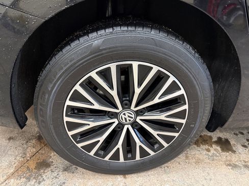 Used 2021 Volkswagen Jetta S image 15