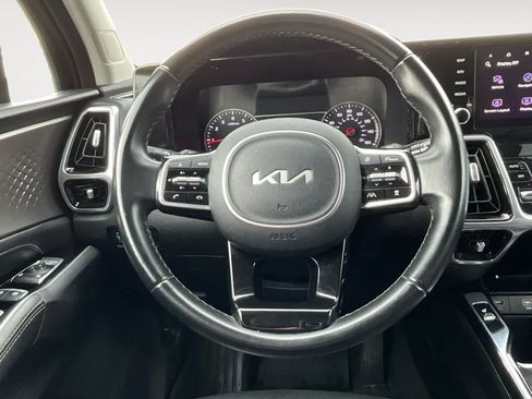 Used 2022 Kia Sorento SX FWD image 12