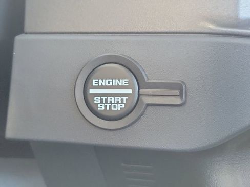 New 2026 Ford Bronco 2-Door AWD/4WD image 31