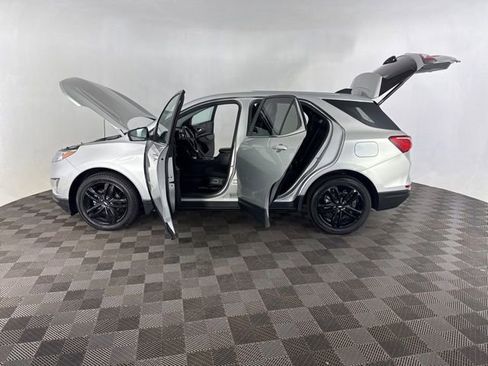 Used 2021 Chevrolet Equinox LT FWD image 9