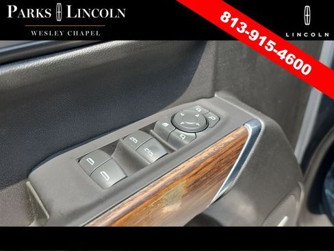 Used 2020 Chevrolet Silverado 1500 High Country w/ Technology Package AWD/4WD image 17