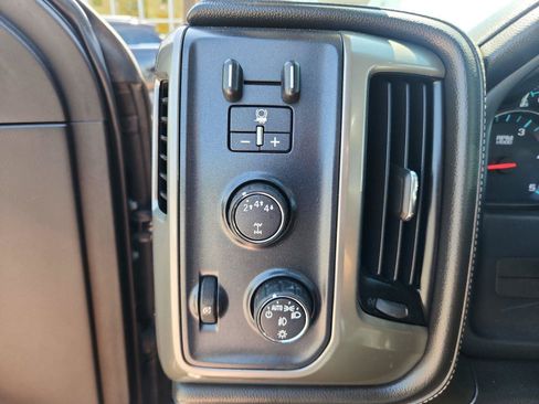 Used 2018 Chevrolet Silverado 3500 High Country w/ Duramax Plus Package AWD/4WD image 21