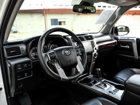 Used 2021 Toyota 4Runner Limited RWD image 3