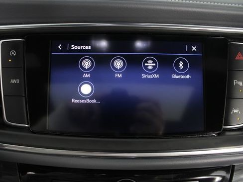 Used 2023 Buick Enclave Essence w/ Experience Buick Package image 5