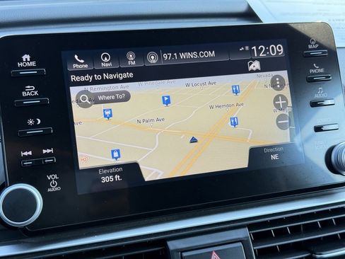 Used 2018 Honda Accord Touring image 5