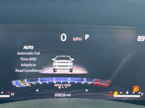 Used 2022 Jeep Wagoneer Series I w/ Premium Group I AWD/4WD image 45