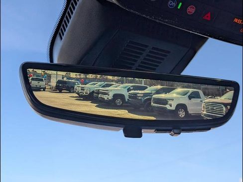 New 2026 Chevrolet Equinox LT w/ Safety and Technology Package FWD image 16