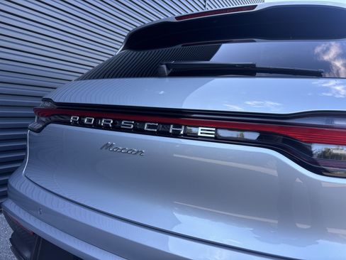 New 2026 Porsche Macan AWD/4WD image 23