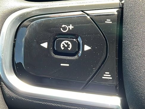 New 2026 Volvo XC60 B5 Core AWD/4WD image 21