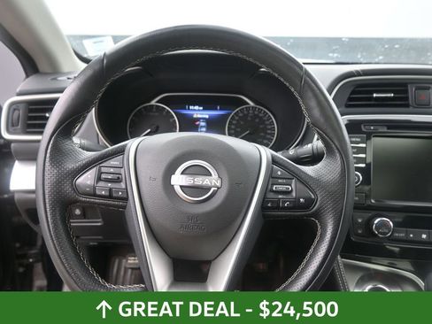 Used 2023 Nissan Maxima SL image 29