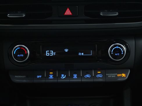 Used 2023 Hyundai Kona Limited w/ Cargo Package image 18