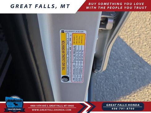 Used 2018 Chevrolet Malibu LT image 25