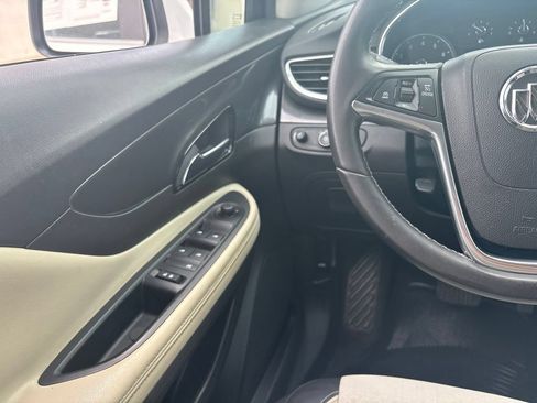 Used 2018 Buick Encore Preferred FWD image 19