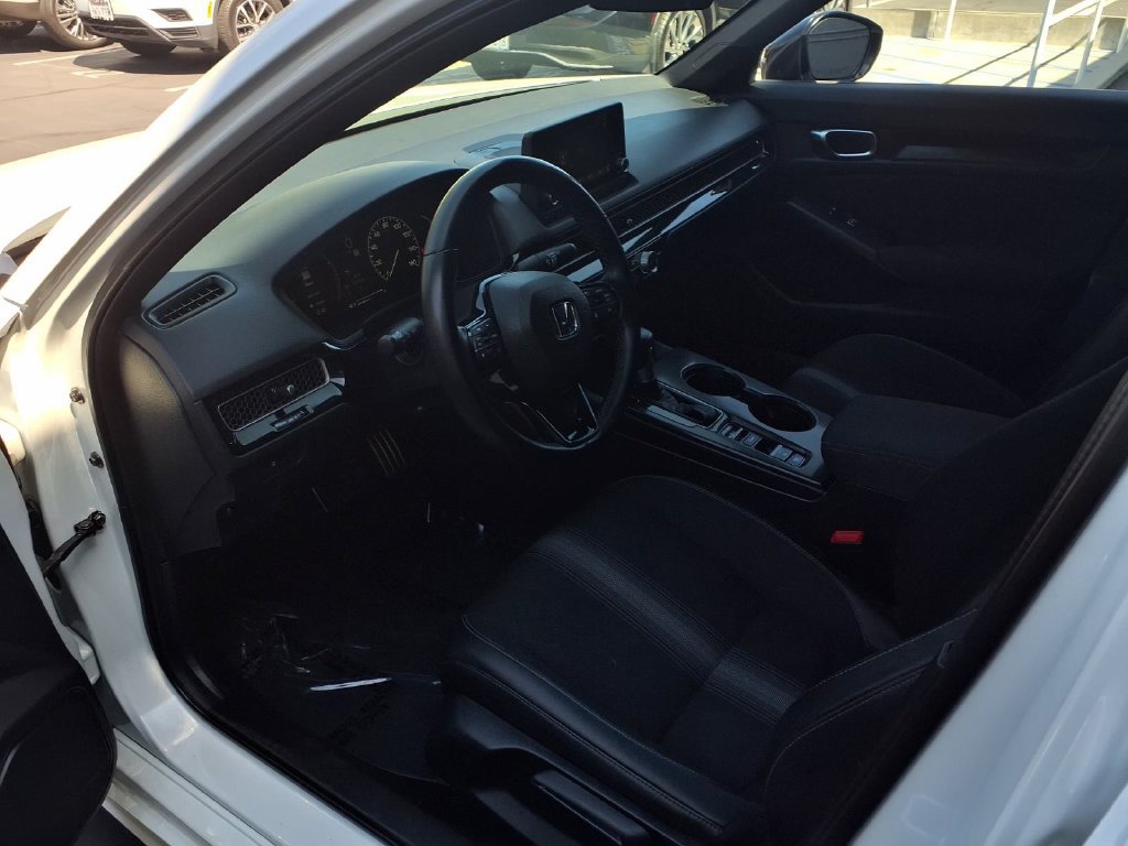 Used 2025 Honda Civic Sport image 18