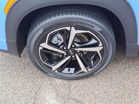 Used 2023 Chevrolet TrailBlazer RS w/ Convenience Package image 9