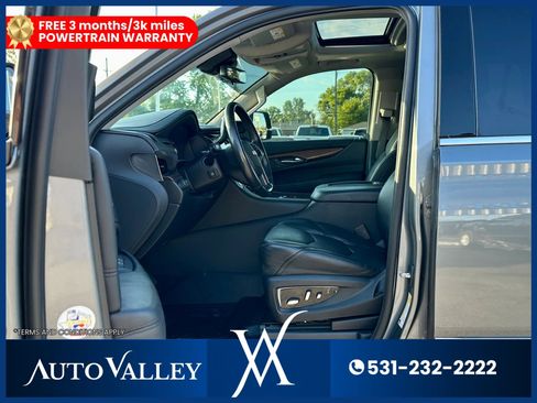 Used 2020 Cadillac Escalade Luxury AWD/4WD image 13