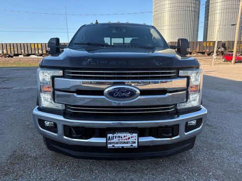 Used 2019 Ford F250 Lariat w/ Lariat Ultimate Package AWD/4WD image 24