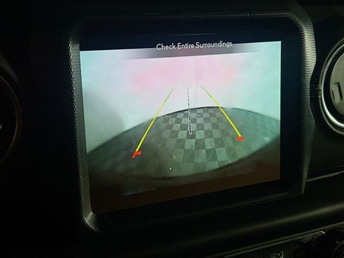 Used 2023 Jeep Wrangler Sahara image 22