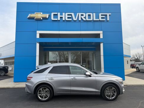 Used 2023 Genesis GV70 2.5T w/ Select Package image 1