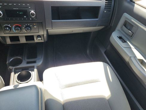 Used 2009 Dodge Dakota Big Horn w/ Extra Security Group RWD image 25