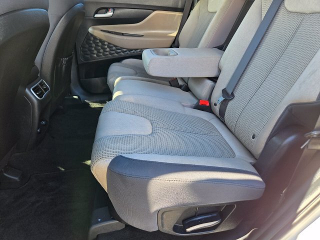 Used 2023 Hyundai Santa Fe SEL FWD image 11