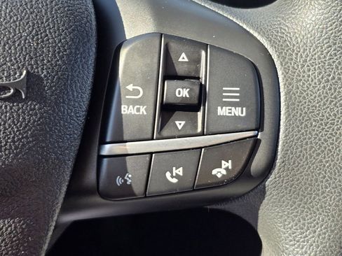 Used 2022 Ford Escape SE image 18