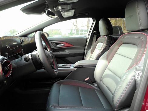 New 2026 Chevrolet Equinox EV RS FWD image 5