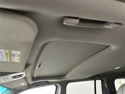 Used 2010 Honda Pilot EX-L image 27