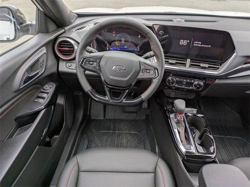 New 2026 Chevrolet Trax RS w/ Sunroof Package image 18