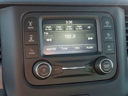 Used 2024 RAM 2500 Tradesman w/ Chrome Appearance Group image 16