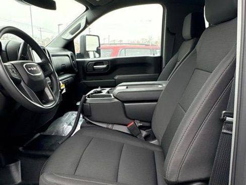 New 2026 GMC Sierra 3500 Pro w/ Convenience Package image 16