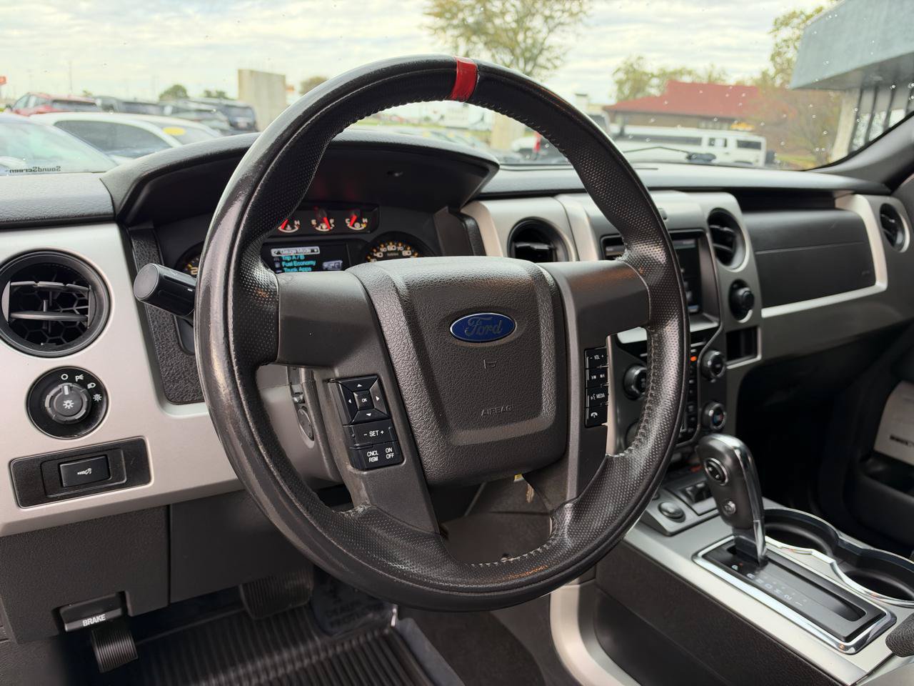 Used 2013 Ford F150 Raptor w/ Luxury Equipment Group AWD/4WD image 3