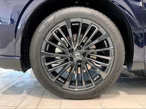 New 2026 Lexus RX 350h AWD/4WD image 12