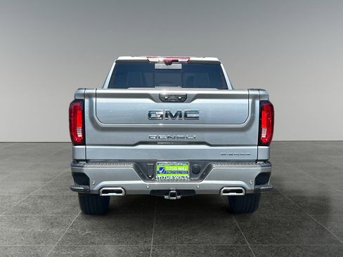 Used 2025 GMC Sierra 1500 Denali Ultimate AWD/4WD image 6