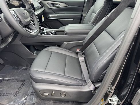 New 2026 Chevrolet Traverse LT w/ Midnight/Sport Edition image 11