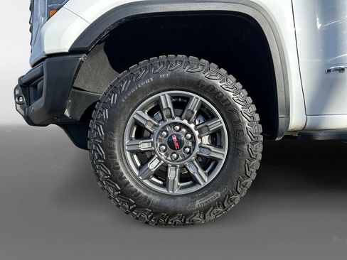 Used 2026 GMC Sierra 1500 AT4X image 16