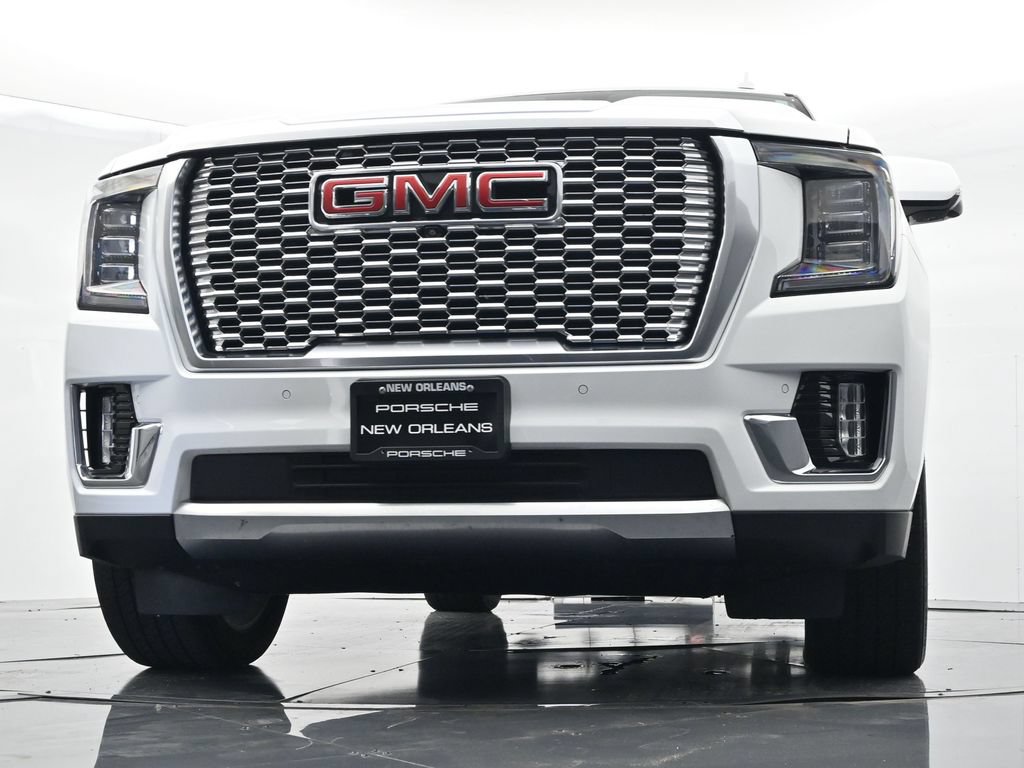 Used 2023 GMC Yukon Denali RWD image 24